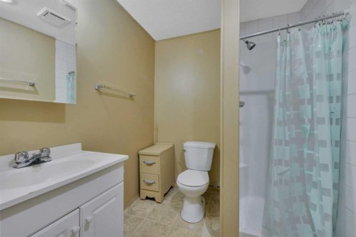 3405 55 Avenue, Red Deer, AB 
