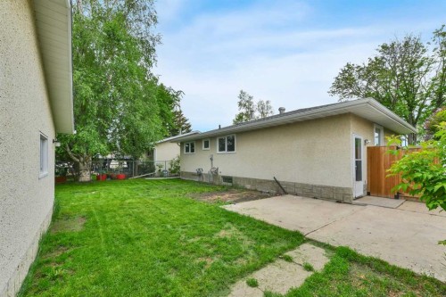 3405 55 Avenue, Red Deer, AB 