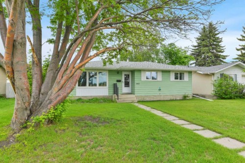 3405 55 Avenue, Red Deer, AB 