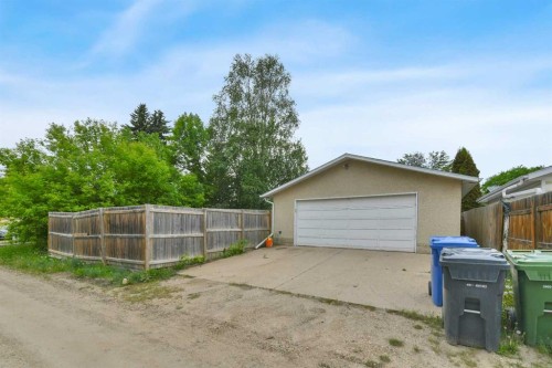 3405 55 Avenue, Red Deer, AB 