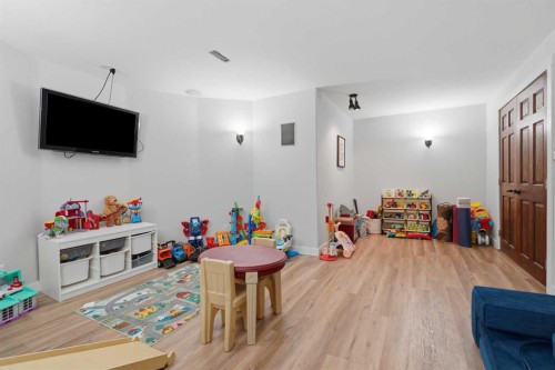 5 Westwood Crescent, Sylvan Lake, AB - Indoor Photo Showing Other Room