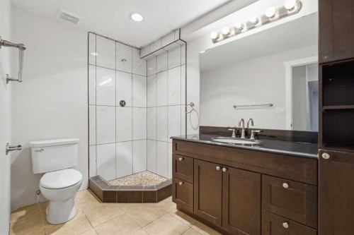 5 Westwood Crescent, Sylvan Lake, AB - Indoor Photo Showing Bathroom