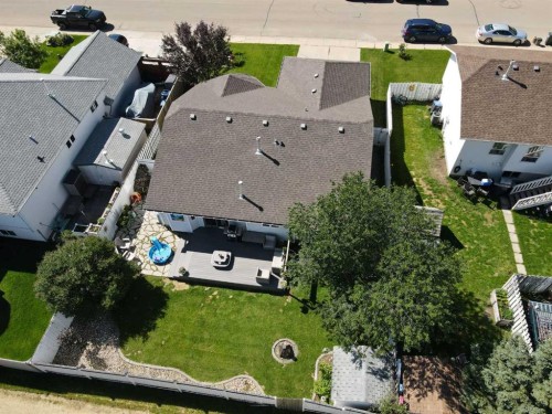 5 Westwood Crescent, Sylvan Lake, AB - Outdoor
