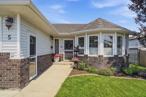 5 Westwood Crescent, Sylvan Lake, AB - Outdoor With Deck Patio Veranda