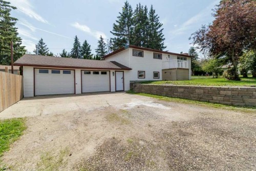 4719 46 Avenue, Sylvan Lake, AB - Outdoor