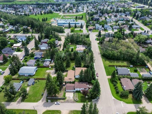 4719 46 Avenue, Sylvan Lake, AB - Outdoor With View