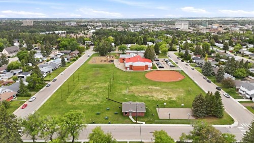 4410 40A Avenue, Red Deer, AB 