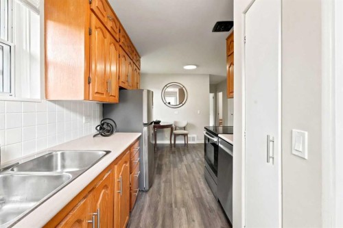 4410 40A Avenue, Red Deer, AB 
