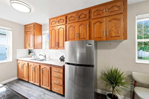 4410 40A Avenue, Red Deer, AB 
