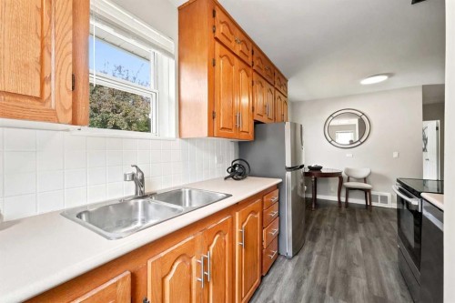 4410 40A Avenue, Red Deer, AB 