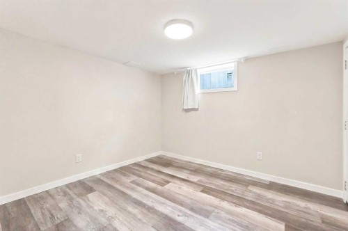 4410 40A Avenue, Red Deer, AB 