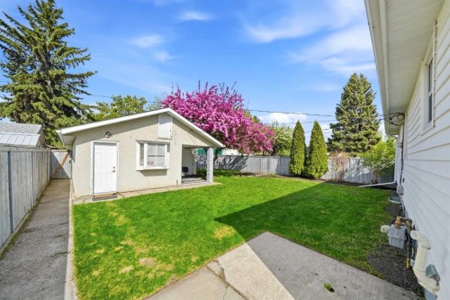 4410 40A Avenue, Red Deer, AB 