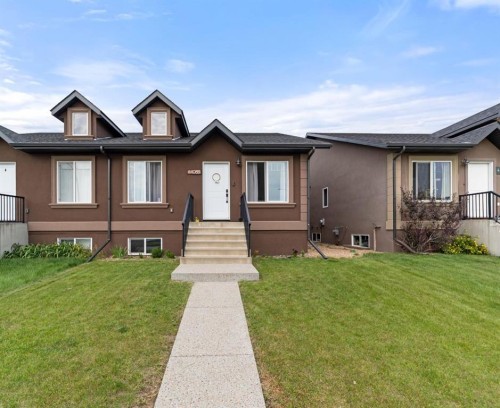 4408B 73 Street  Camrose, AB T4V 5E1