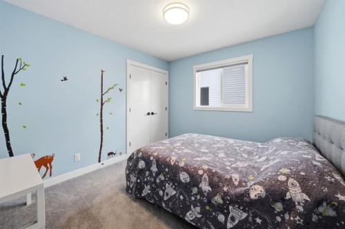 101 Longmire Close, Red Deer, AB 