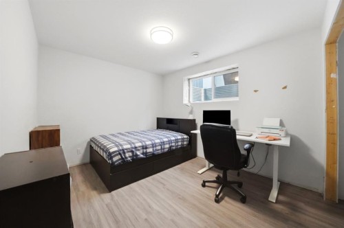 101 Longmire Close, Red Deer, AB 