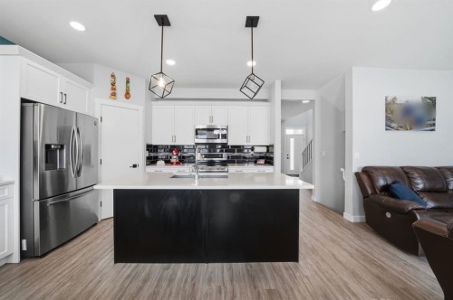 101 Longmire Close, Red Deer, AB 
