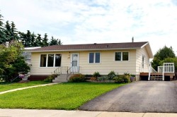 4111 61 Street Stettler, AB T4K 1H1