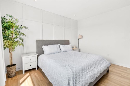 17 Alderwood Close, Blackfalds, AB - Indoor Photo Showing Bedroom