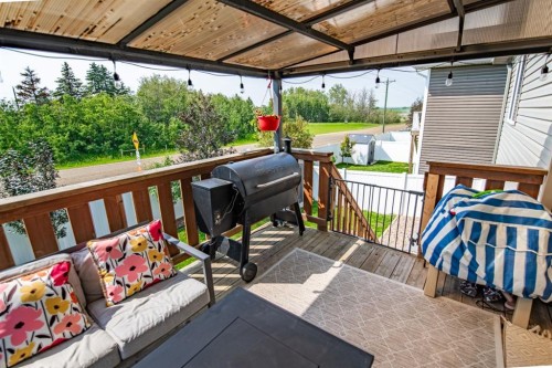 17 Alderwood Close, Blackfalds, AB - Outdoor With Deck Patio Veranda With Exterior