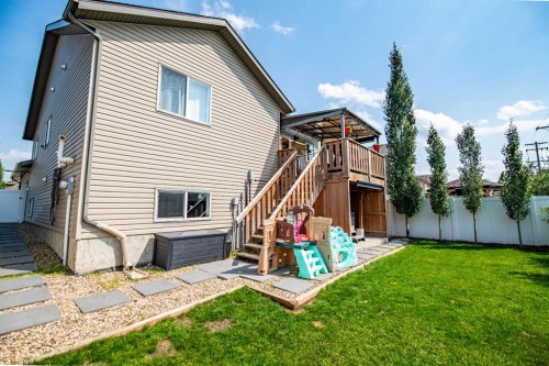 17 Alderwood Close, Blackfalds, AB - Outdoor
