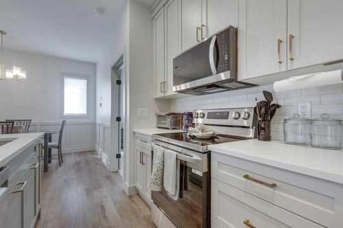 3-5324 49 Avenue, Lacombe, AB - Indoor Photo Showing Kitchen