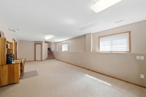 628 Lancaster Drive, Red Deer, AB 