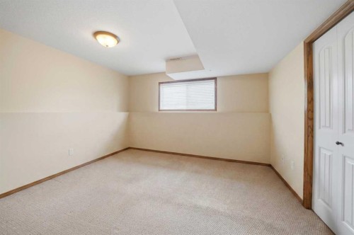 628 Lancaster Drive, Red Deer, AB 