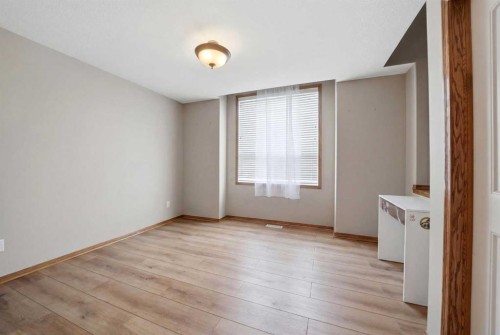628 Lancaster Drive, Red Deer, AB 