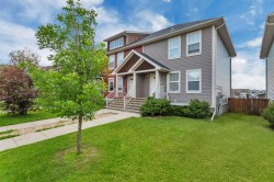 6 Reid Court  Sylvan Lake, AB T4S 1W3