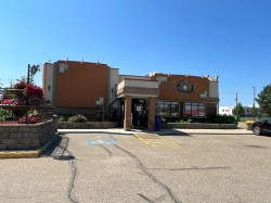 125 Leva Avenue Rural Red Deer County, AB T4E 1B2