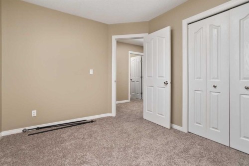 6-6802 50 Avenue, Camrose, AB - Indoor