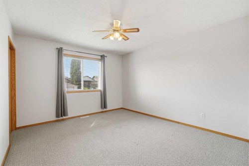 22 Lanterman Close, Red Deer, AB 