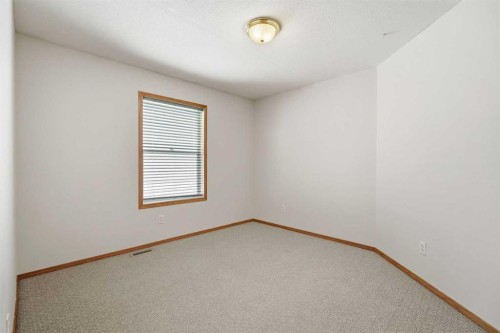 22 Lanterman Close, Red Deer, AB 