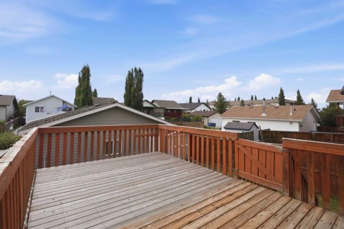 22 Lanterman Close, Red Deer, AB 