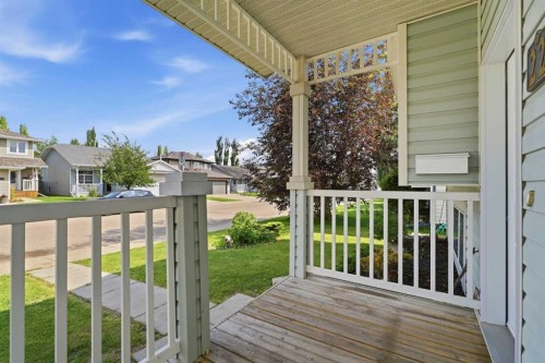 22 Lanterman Close, Red Deer, AB 