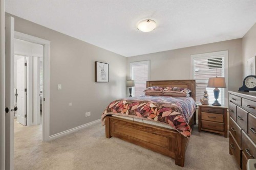 40 Emily Crescent, Lacombe, AB 