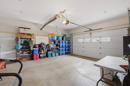 40 Emily Crescent, Lacombe, AB 