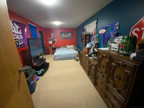 1513 Westview Drive, Bowden, AB - Indoor Photo Showing Other Room