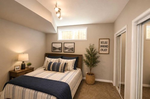 76 Lakeway Boulevard, Sylvan Lake, AB 