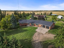 20042 Township Road 472  Rural Camrose County, AB T4V 2N1