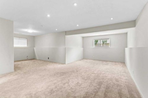 4 Horne Close, Sylvan Lake, AB - Indoor
