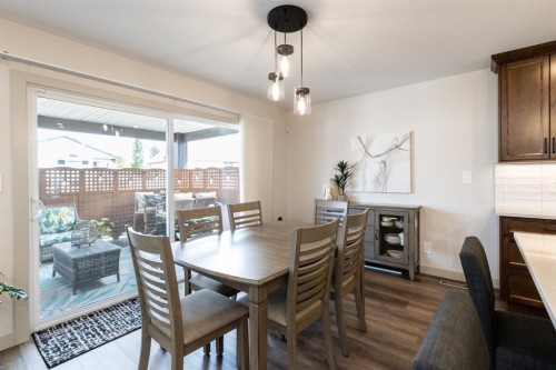 22 Napoleon Meadows Way, Innisfail, AB - Indoor Photo Showing Dining Room