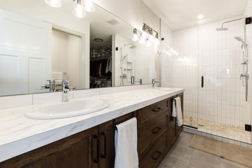 22 Napoleon Meadows Way, Innisfail, AB - Indoor Photo Showing Bathroom