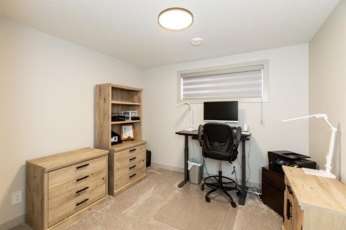 22 Napoleon Meadows Way, Innisfail, AB - Indoor Photo Showing Office