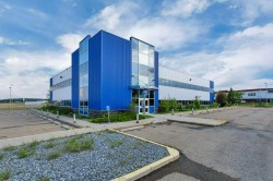 33 Schenk Industrial Road  Sylvan Lake, AB T4S 2J9