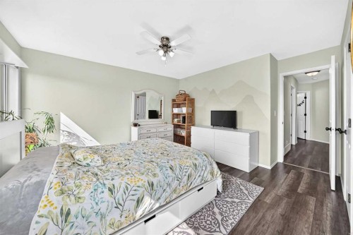 107 Landry Bend, Red Deer, AB 