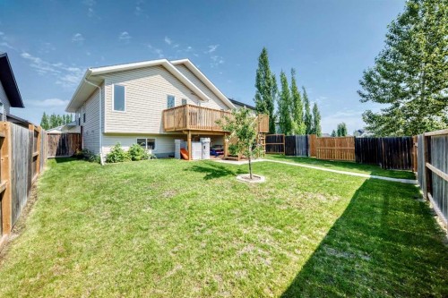 107 Landry Bend, Red Deer, AB 