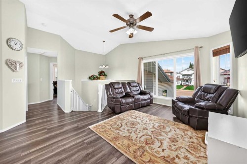107 Landry Bend, Red Deer, AB 