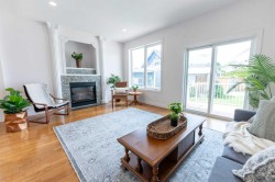 5140 51 Street Lacombe, AB T4L 1H9