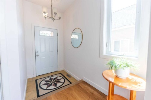 5140 51 Street, Lacombe, AB - Indoor Photo Showing Other Room